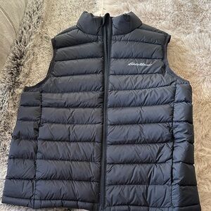Eddie Bauer Men's Dark Gray Quilted Vest